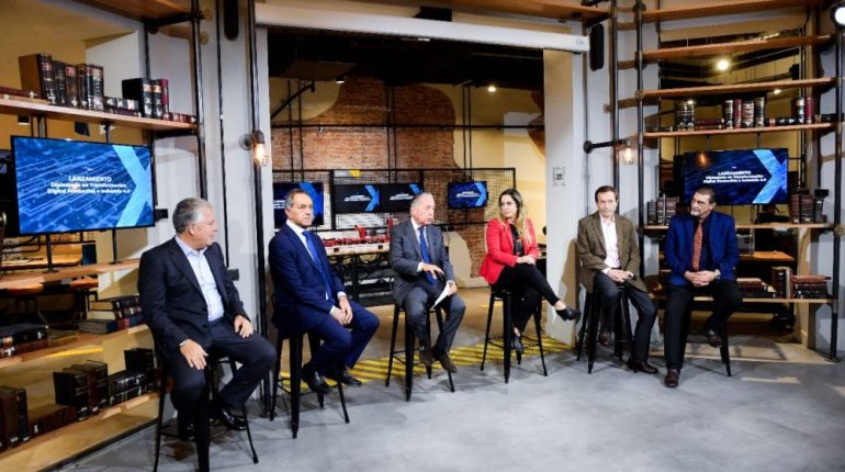 Uia, Scioli, LaQuintaPata,